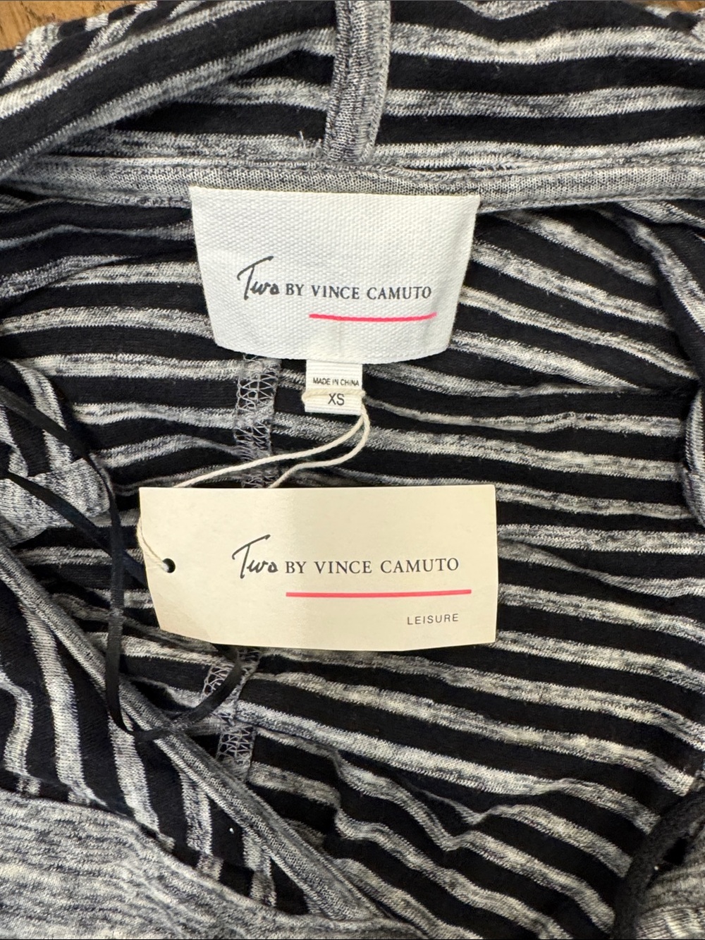 NWT Vince Camuto Gray Hooded Open-Front Sleeveless Sweatshirt - Picture 7 of 10